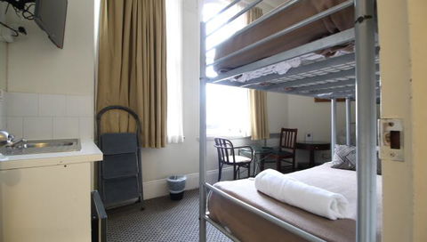 Woolbrokers Hotel - New Castle Tourism 3
