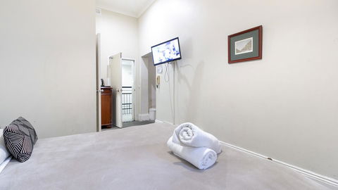 Woolbrokers Hotel - New Castle Tourism 10