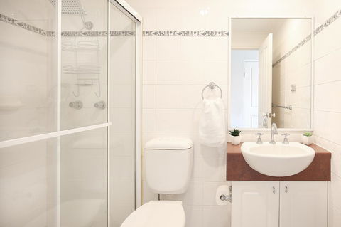 Vibrant Inner-city Living - Darling Harbour Fringe - New Castle Tourism 12