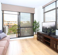 Vibrant inner-city living - Darling Harbour fringe - New Castle Tourism
