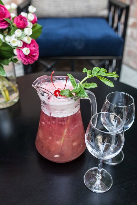 The Lucky Hotel - New Castle Tourism 38