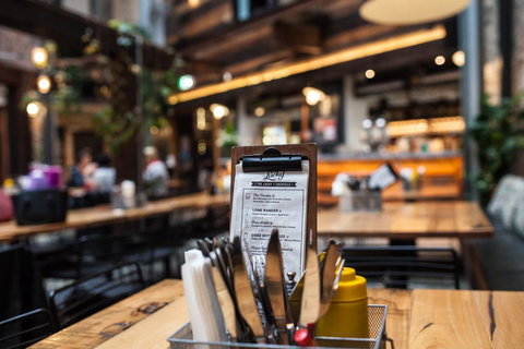 The Lucky Hotel - New Castle Tourism 44