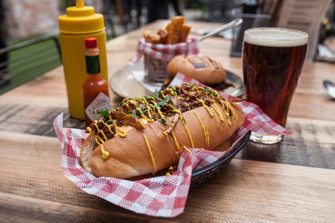 The Lucky Hotel - New Castle Tourism 42