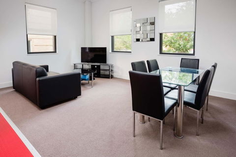 The Star Apartments - New Castle Tourism 5