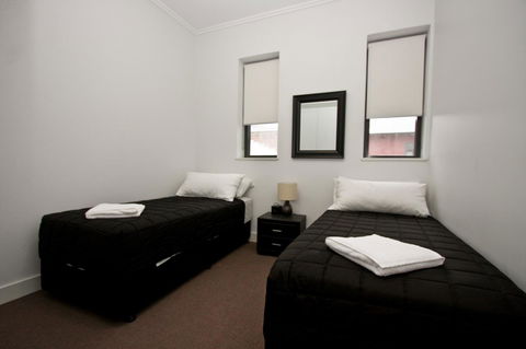 The Star Apartments - New Castle Tourism 18