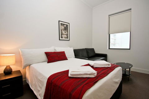 The Star Apartments - New Castle Tourism 15