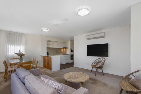 Terminus Apartment Hotel, Ascend Hotel Collection - New Castle Tourism 26