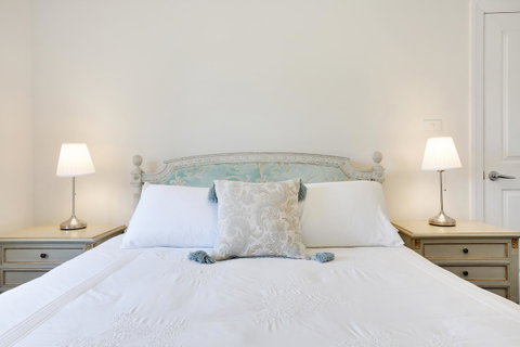 Bellevue Accommodation - Newcastle Accommodation 13