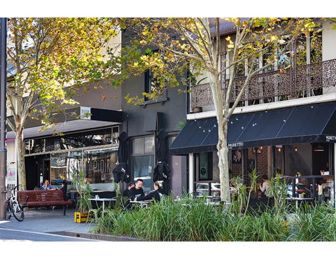 Walk To The City From This Renovated Heritage Gem - New Castle Tourism 10