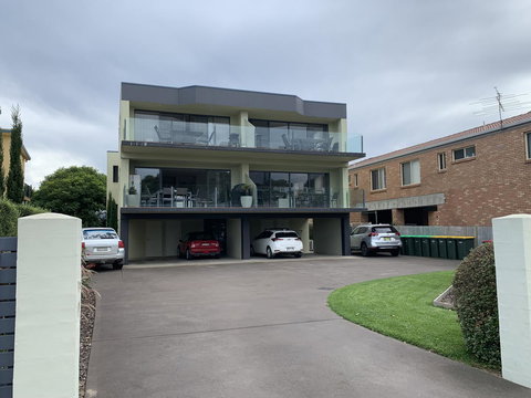 Seachange 3 - Newcastle Accommodation 8