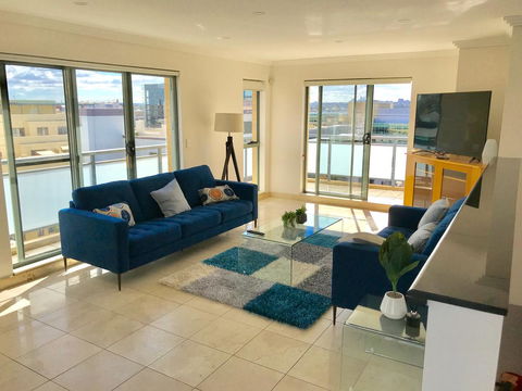 Liv Arena Apartments Darling Harbour - New Castle Tourism 17