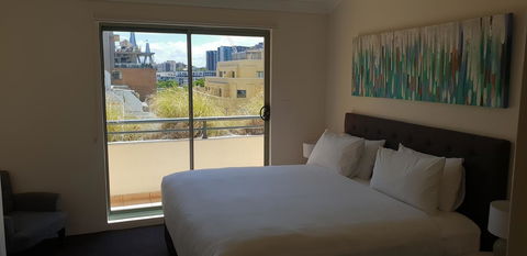 Liv Arena Apartments Darling Harbour - New Castle Tourism 14