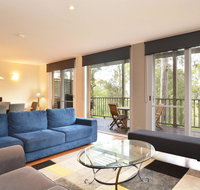 Villa De Saran located within Cypress Lakes - Newcastle Accommodation