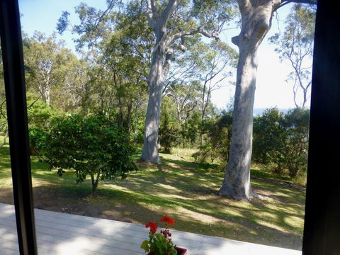 The Retreat At Palm Beach - New Castle Tourism 5