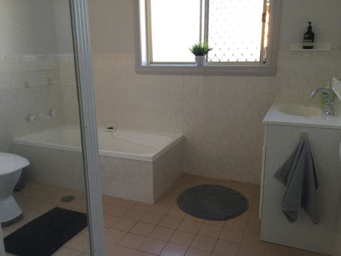 Tic Tac Toe Quality Accommodation - New Castle Tourism 15