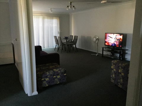 Tic Tac Toe Quality Accommodation - New Castle Tourism 14