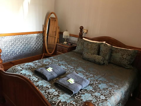 Jadan Cottages - Newcastle Accommodation 5