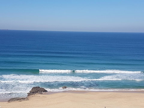 Arena Luxury Beachfront Apartment - New Castle Tourism 29