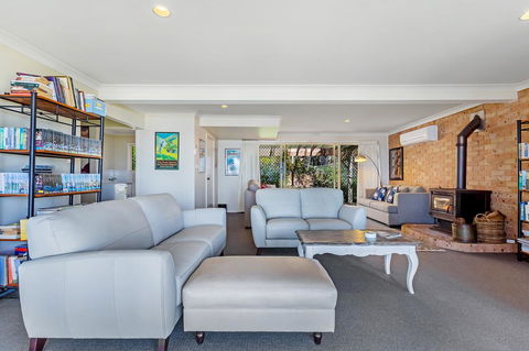Foreshore Drive, 123, Sandranch - Newcastle Accommodation 3