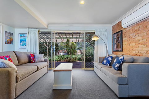 Foreshore Drive, 123, Sandranch - Newcastle Accommodation 6