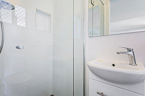 Foreshore Drive, 123, Sandranch - Newcastle Accommodation 13