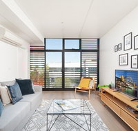 Newtown's Best Designer Apartment - Newcastle Accommodation