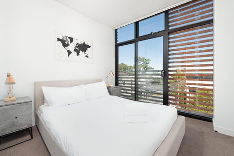 Newtown's Best Designer Apartment - Newcastle Accommodation 2