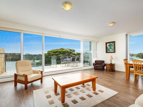 Regatta 13 - New Castle Tourism 8