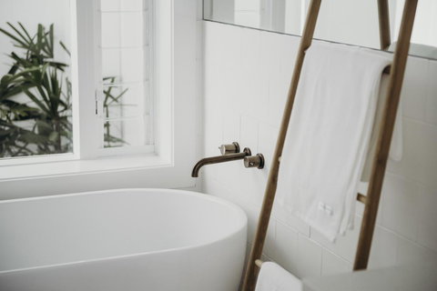 Salt At Shoal Bay - New Castle Tourism 21