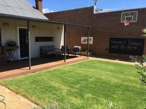 Thelma's Temora - Newcastle Accommodation 11