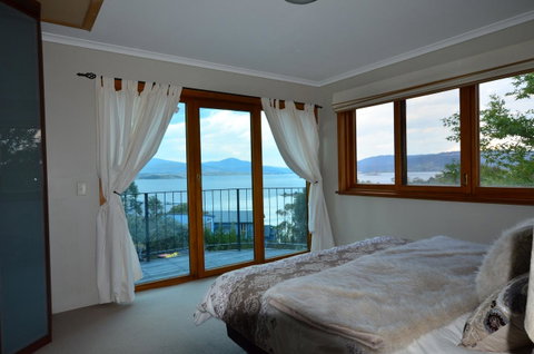 The Point - Exceptional - Newcastle Accommodation 28