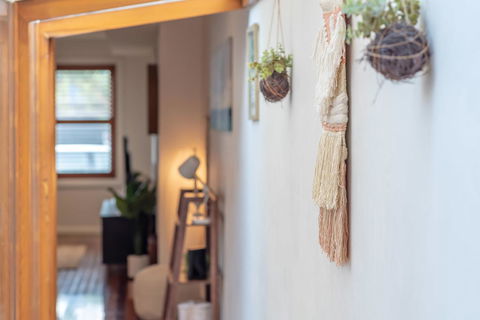 2 Bed House + Loft In Pyrmont - New Castle Tourism 4