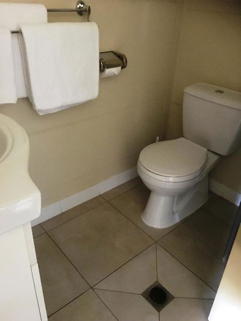 Balranald Club Motel - Newcastle Accommodation 12