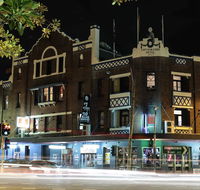 Clover Backpackers - Newcastle Accommodation