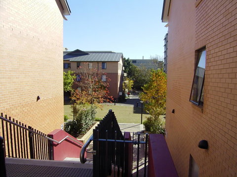 Sydney University Village - Newcastle Accommodation 11