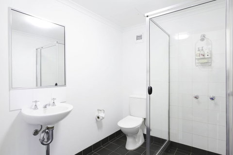 Sydney University Village - Newcastle Accommodation 26
