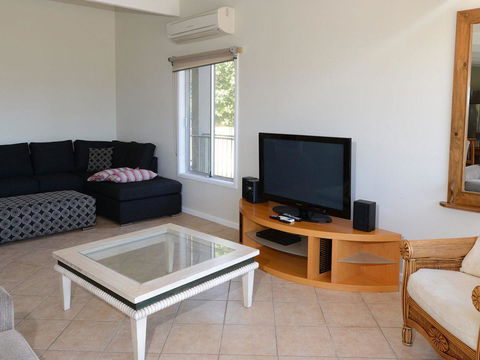 2 Cliff Road - New Castle Tourism 9