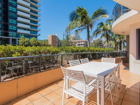 Millennium 102 With Pool In Complex - New Castle Tourism 0