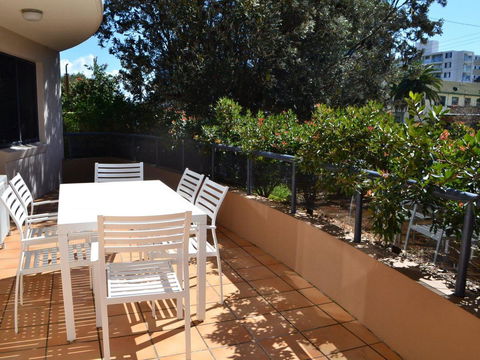 Millennium 102 With Pool In Complex - New Castle Tourism 11