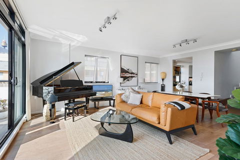 Darling Harbour Penthouse Views+Jacuzzi - New Castle Tourism 2
