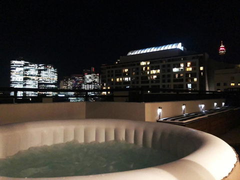 Darling Harbour Penthouse Views+Jacuzzi - New Castle Tourism 13