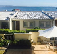 Seaspray Villa 5 - Newcastle Accommodation