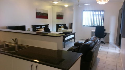 Central Studio, Darwin CBD Northern Territory - Newcastle Accommodation 5