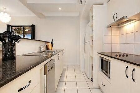 Central Studio, Darwin CBD Northern Territory - Newcastle Accommodation 7