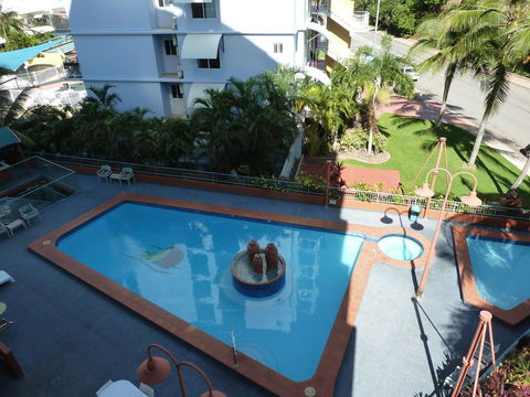 Cullen Bay Resorts - Newcastle Accommodation 13