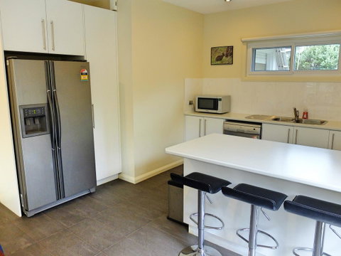 Rock Wallaby - Newcastle Accommodation 1