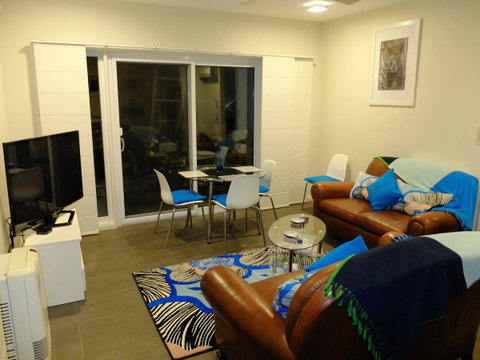 Rock Wallaby - Newcastle Accommodation 16