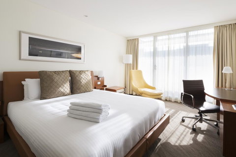 Novotel Canberra - Newcastle Accommodation 15