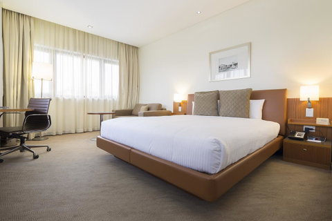 Novotel Canberra - Newcastle Accommodation 24