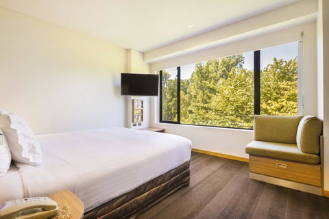 Crowne Plaza Canberra, An IHG Hotel - Newcastle Accommodation 30